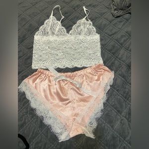 Lingerie set